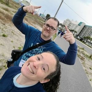 Meet your Posher, Julee